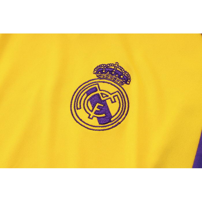 Chandal del Real Madrid Manga Corta 24-25 Amarillo - Pantalon Corto